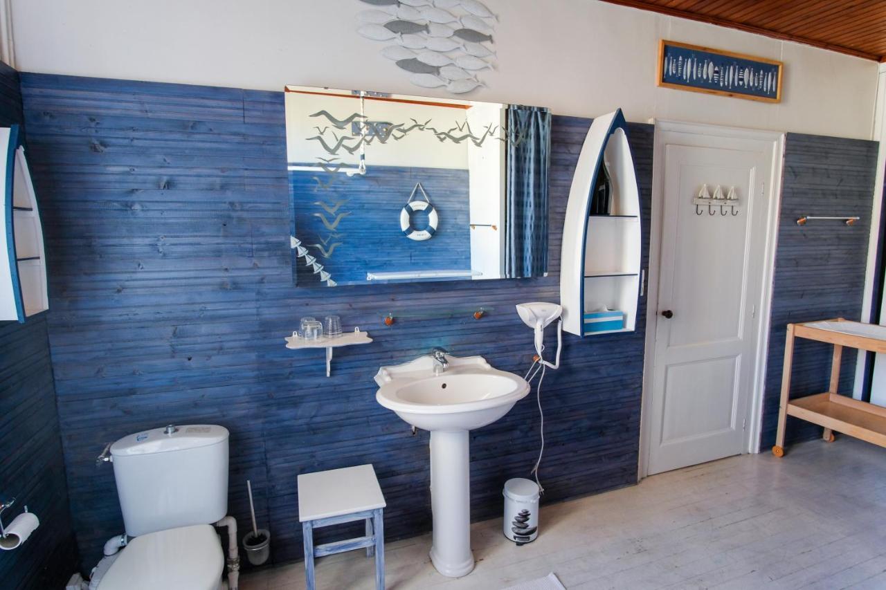 Les Gues Rivieres Bed & Breakfast Pujols  Bagian luar foto