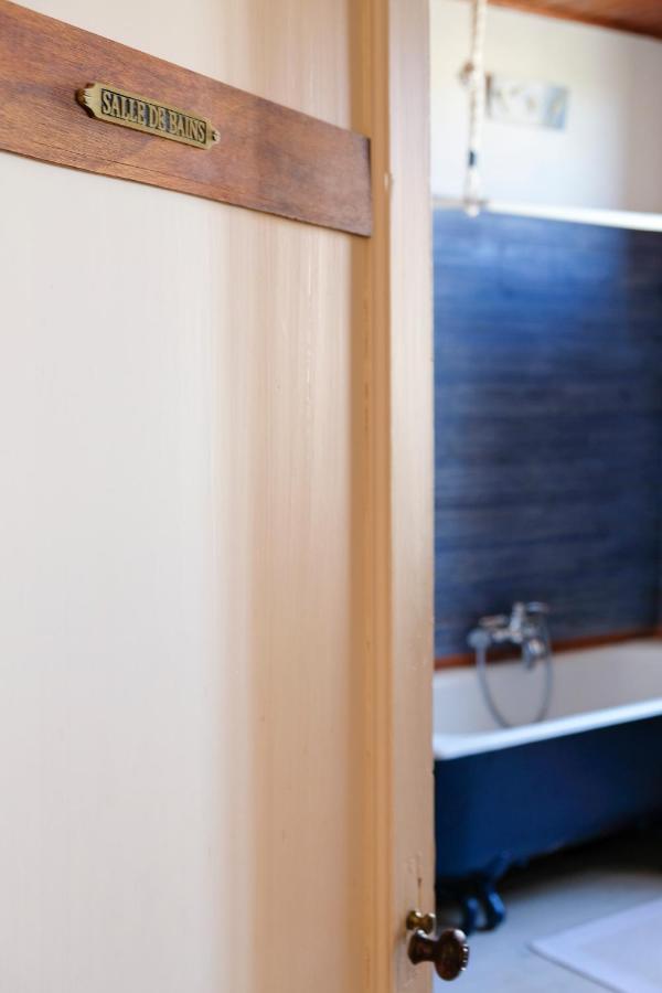 Les Gues Rivieres Bed & Breakfast Pujols  Bagian luar foto