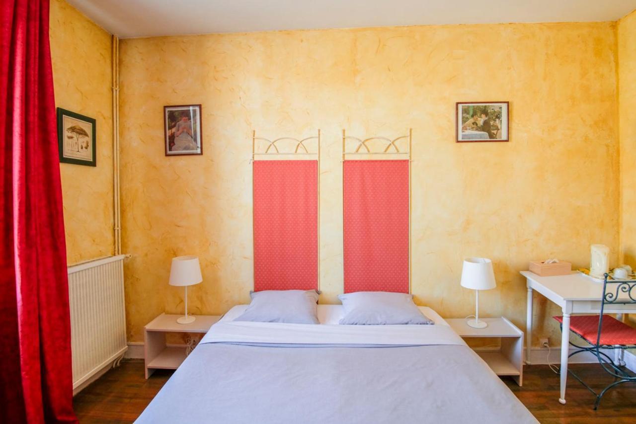 Les Gues Rivieres Bed & Breakfast Pujols  Bagian luar foto