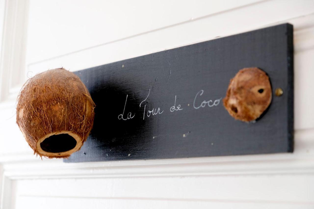 Les Gues Rivieres Bed & Breakfast Pujols  Bagian luar foto